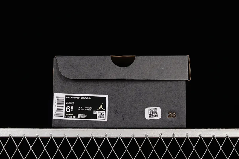 All categories Air Jordan Jordan series basketball shoes Air Jordan 1 Low Z version Air Jordan 1 Low AJ1 Joe 1 customized version Vibe flavor deconstruction Sports culture basketball shoes 553560-171